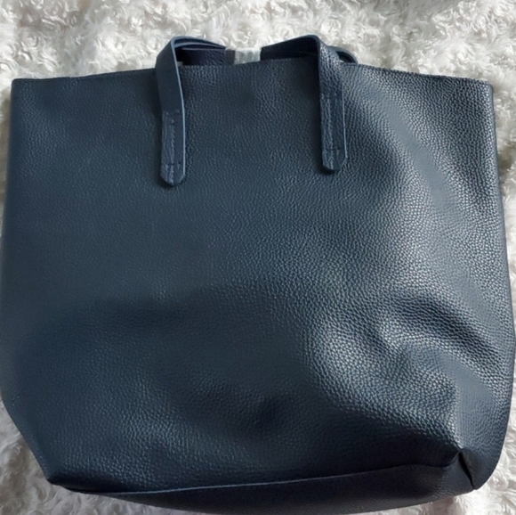 NWT Navy Blue Ulta Beauty Tote Bag - Picture 3 of 3